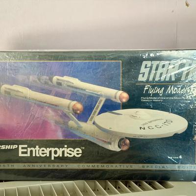 Sealed Estes Star Trek 25th Anniversary Commemorative Special Edition Starship Enterprise flying mod