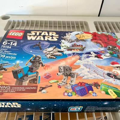 LEGO Star Wars Advent Calendar set number 75184