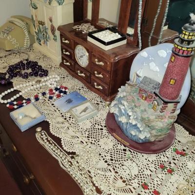 Sale Photo Thumbnail #97