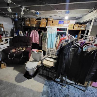 Sale Photo Thumbnail #284