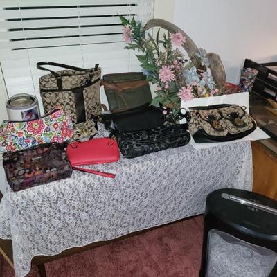 Sale Photo Thumbnail #185