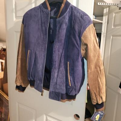 Sale Photo Thumbnail #176