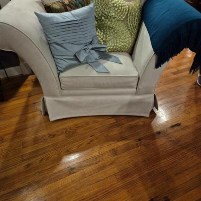 Sale Photo Thumbnail #91