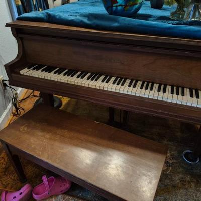 Sale Photo Thumbnail #100