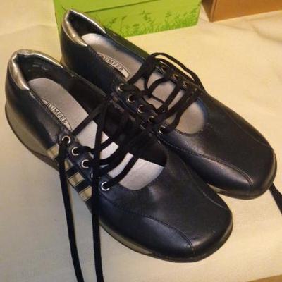 Sale Photo Thumbnail #537