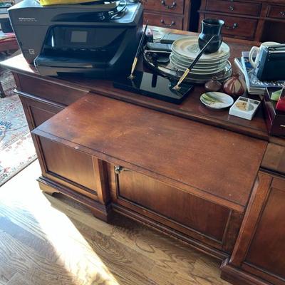 Sale Photo Thumbnail #529