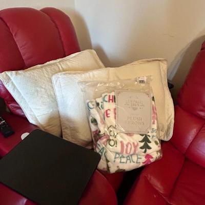 Sale Photo Thumbnail #319