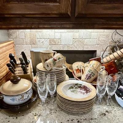 Sale Photo Thumbnail #390