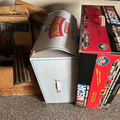 Sale Photo Thumbnail #596