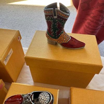 Sale Photo Thumbnail #196