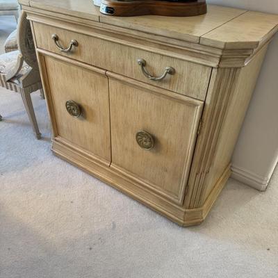 Sale Photo Thumbnail #380