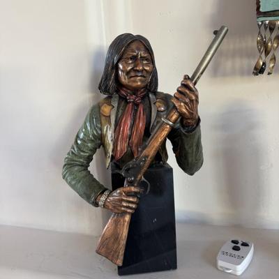 Sale Photo Thumbnail #330