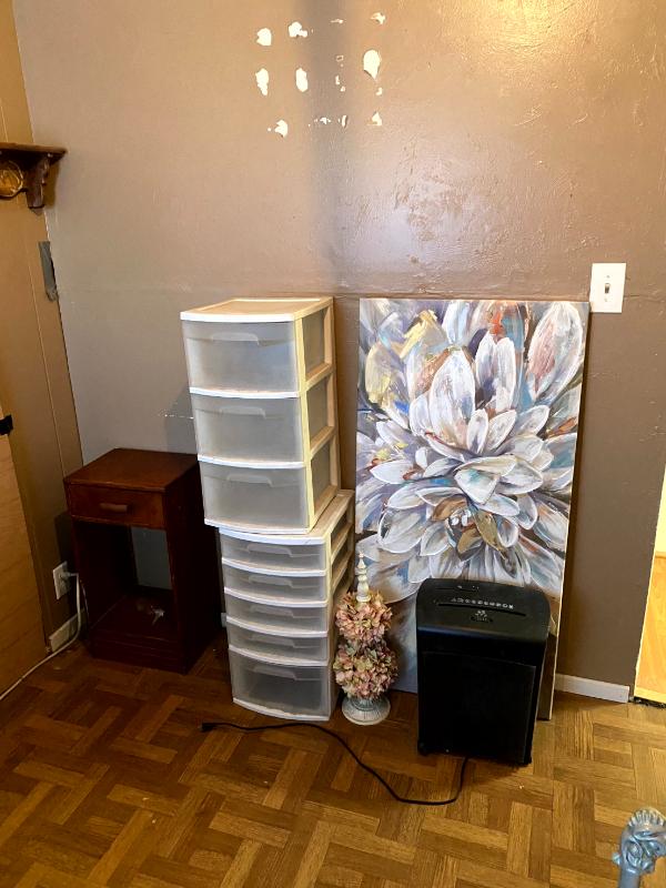 Sale Photo Thumbnail #24