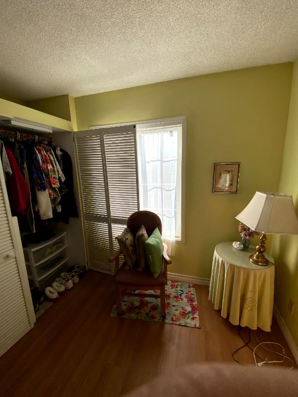 Sale Photo Thumbnail #27