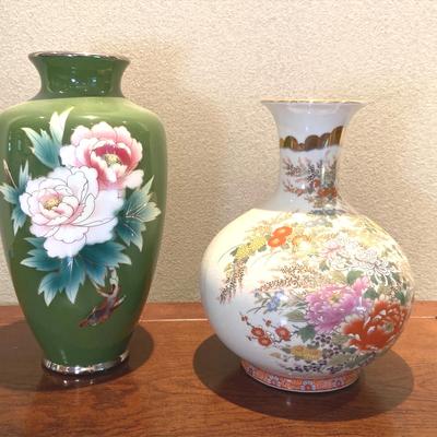 Japanese Porcelain Vases, 2 Pcs