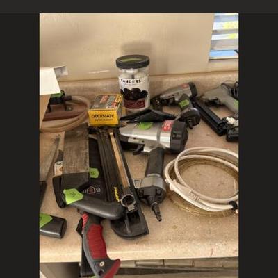 Sale Photo Thumbnail #12