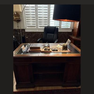 Sale Photo Thumbnail #110