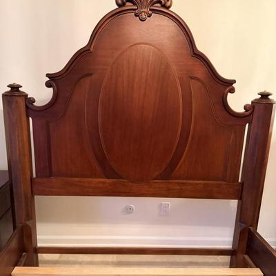 Sale Photo Thumbnail #21