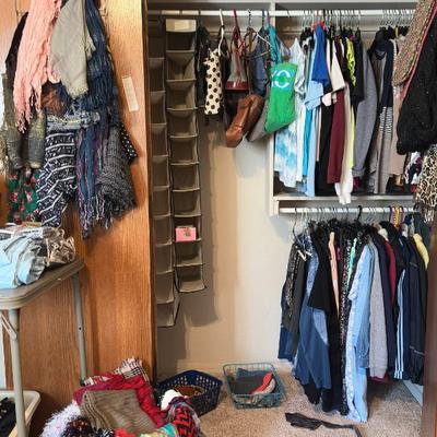 Sale Photo Thumbnail #36