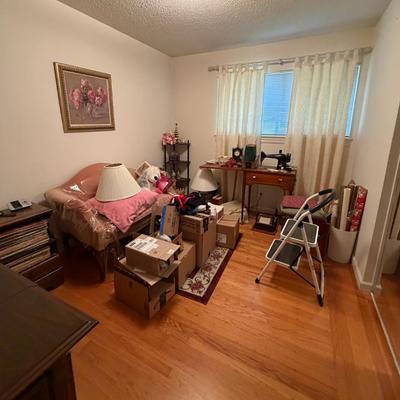 Sale Photo Thumbnail #49