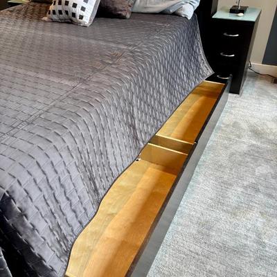 Sale Photo Thumbnail #117