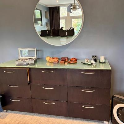 Sale Photo Thumbnail #119