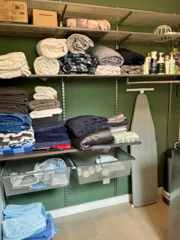 Sale Photo Thumbnail #138