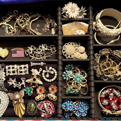 Sale Photo Thumbnail #279