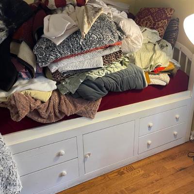 Sale Photo Thumbnail #124