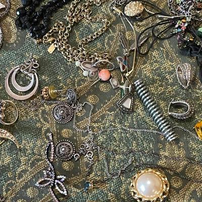 Sale Photo Thumbnail #26