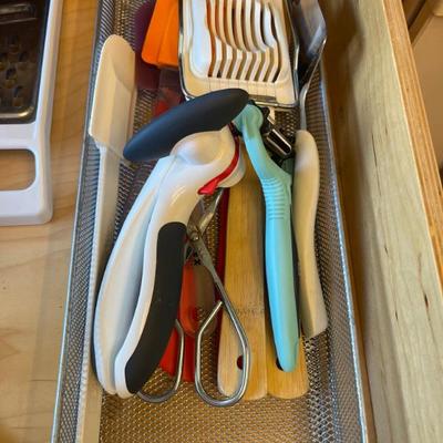 Sale Photo Thumbnail #182