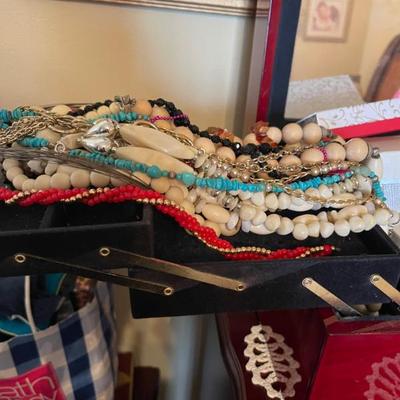 Sale Photo Thumbnail #136