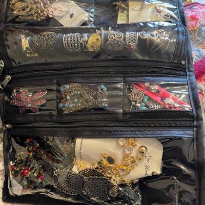 Sale Photo Thumbnail #161