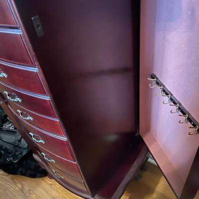 Sale Photo Thumbnail #131