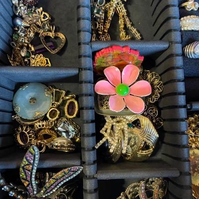 Sale Photo Thumbnail #202