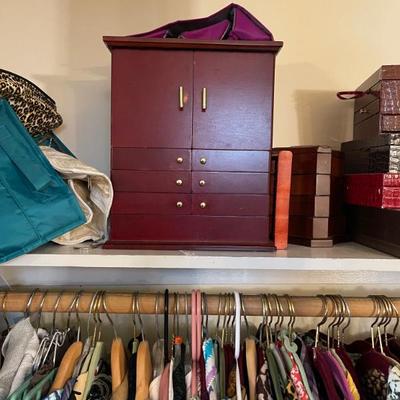 Sale Photo Thumbnail #108