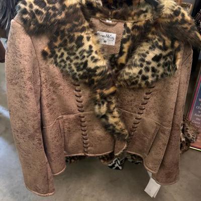 Sale Photo Thumbnail #16