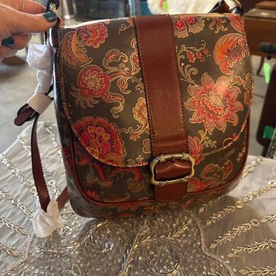 Sale Photo Thumbnail #32