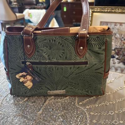 Sale Photo Thumbnail #39