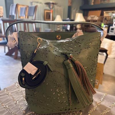 Sale Photo Thumbnail #31