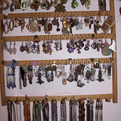 Sale Photo Thumbnail #250