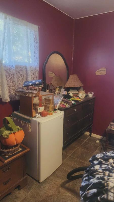 Sale Photo Thumbnail #28