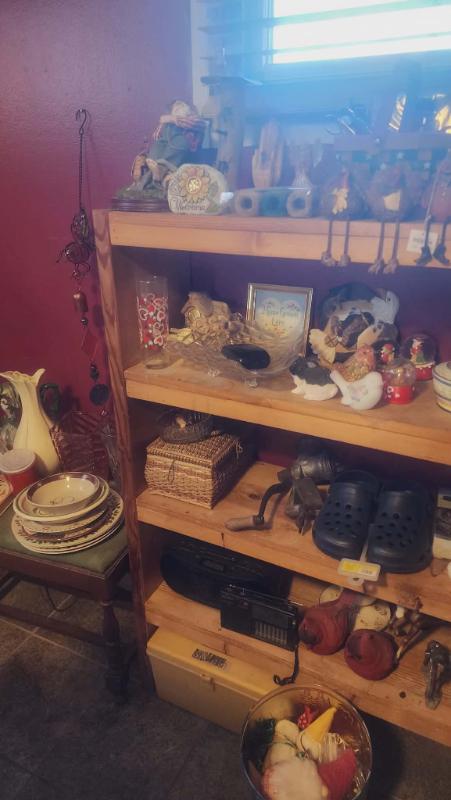 Sale Photo Thumbnail #46