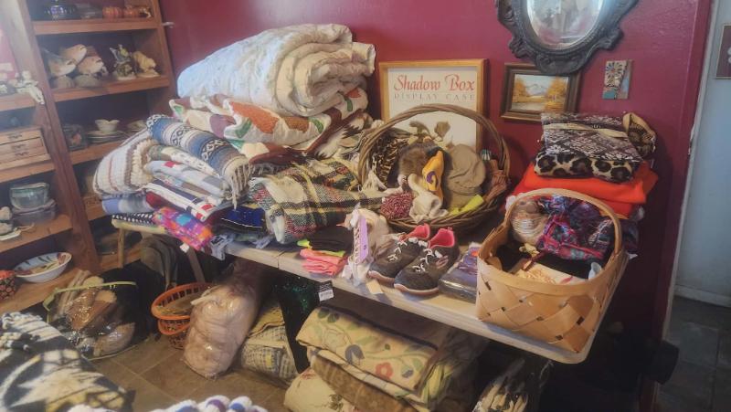 Sale Photo Thumbnail #39