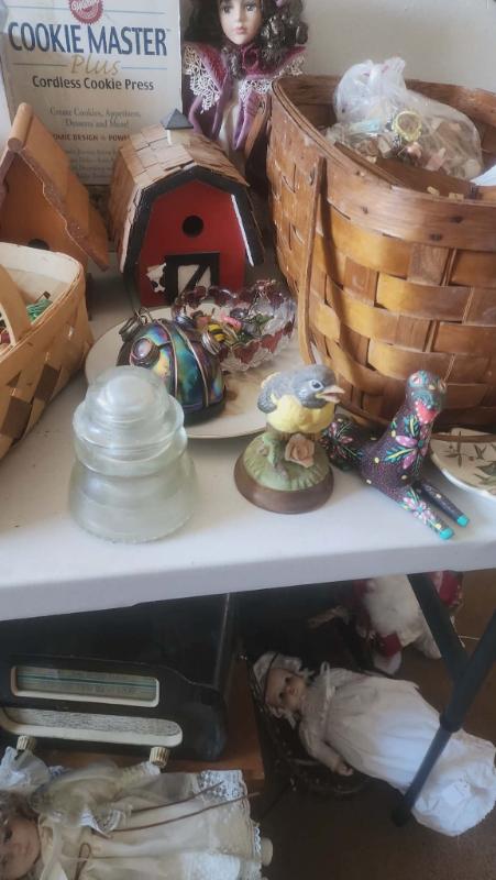 Sale Photo Thumbnail #33