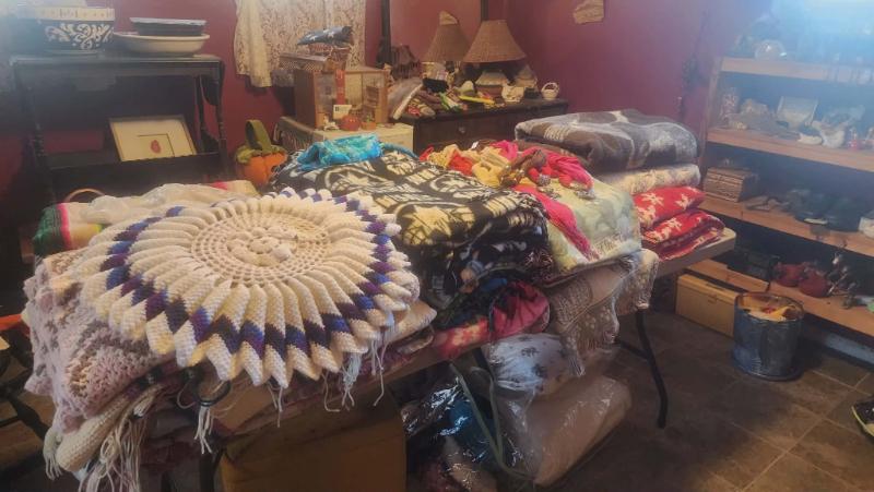 Sale Photo Thumbnail #31