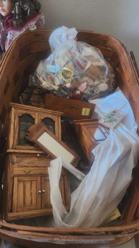 Sale Photo Thumbnail #37