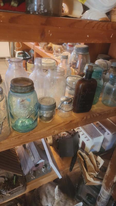 Sale Photo Thumbnail #26