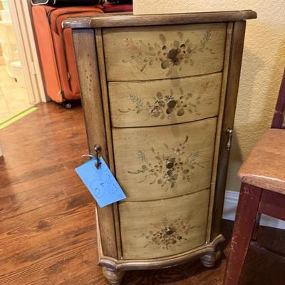 Sale Photo Thumbnail #163