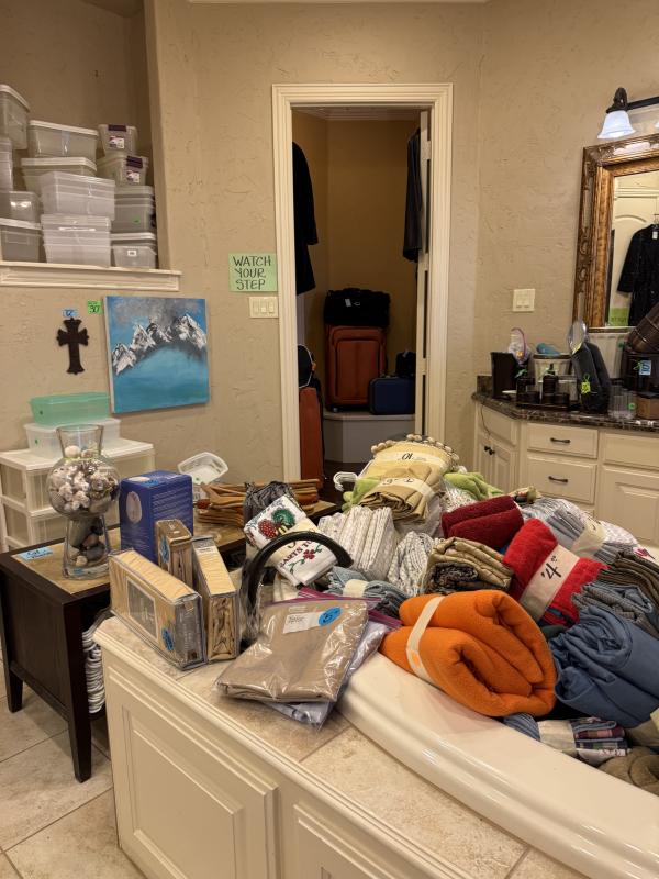 Sale Photo Thumbnail #193